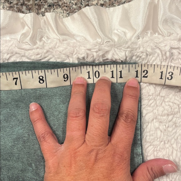 T-Party Mineral Wash Tie Dye Fringe- Small - Picture 10 of 10